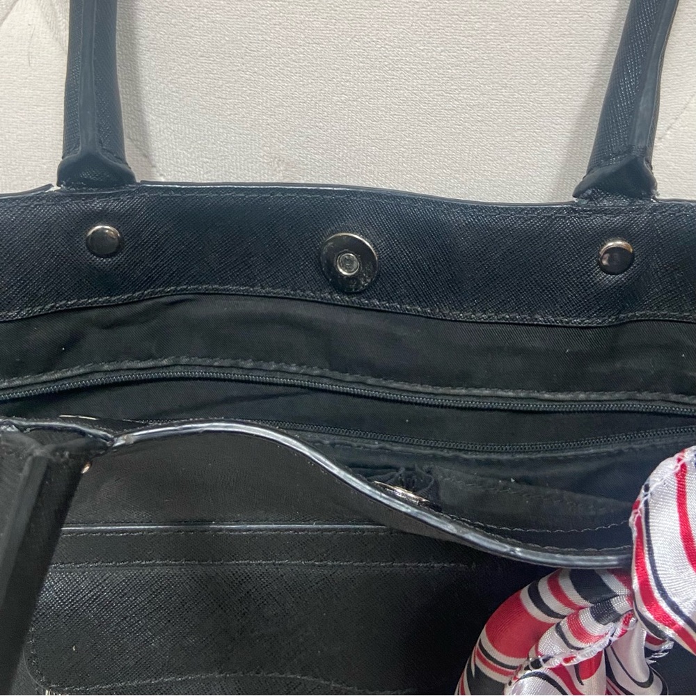 Rebecca Minkoff Leather Tote Bag with Scarf and Keychain Charm Set - Picture 4 of 8
